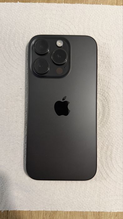 Apple Iphone 15 Pro 128Gb Black Tiranium