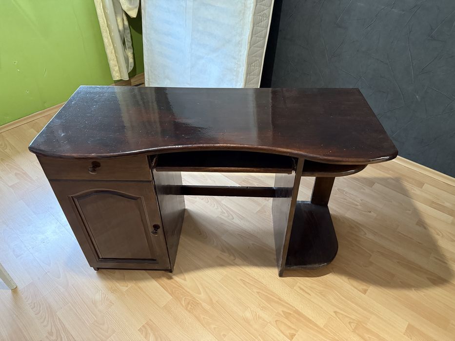 Бюро- изряботка масивно дърво