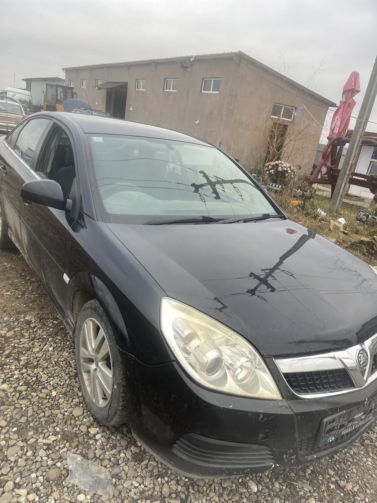 Dezmembrez opel vectra c 2008