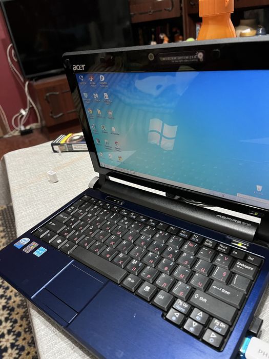 Acer aspire 1 D-250 Лаптоп 10’1