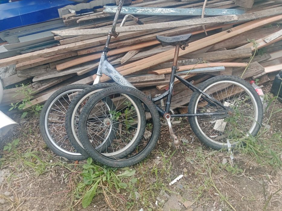 Продам велик срочно
