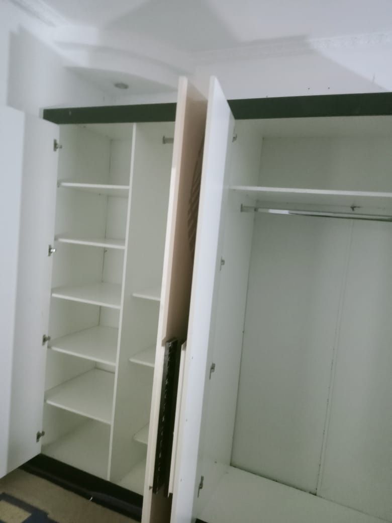 Продам  шифонер красивый