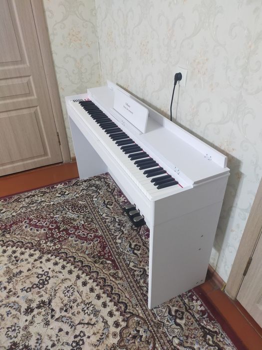 Пианино жап жаңа