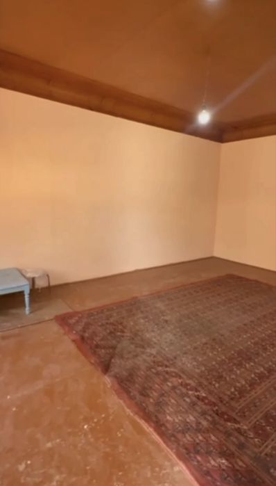 Uchtepa tumani Beshqurgon maxallada xovli sotiladi 2,6 sotix 2 xona+1