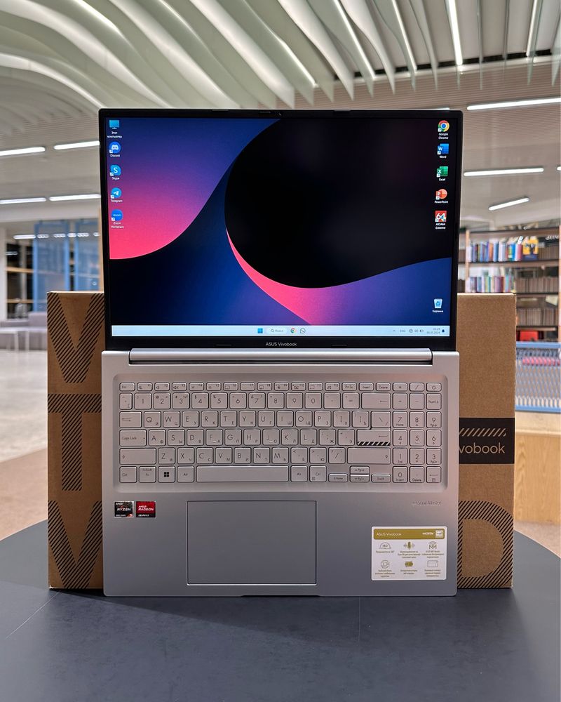 Ноутбук Asus VivoBook M160Q