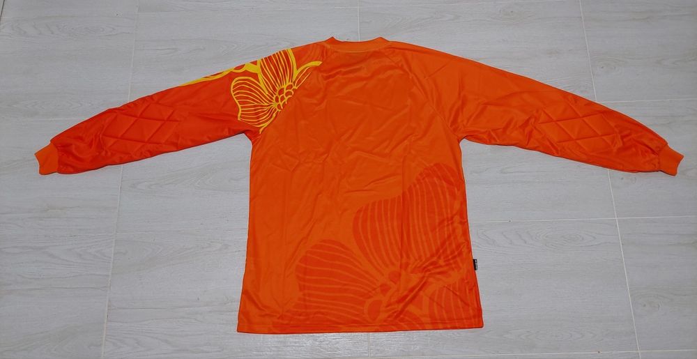 Bluză sport Erreà rosie cu mânecă lungă – Mărimea L