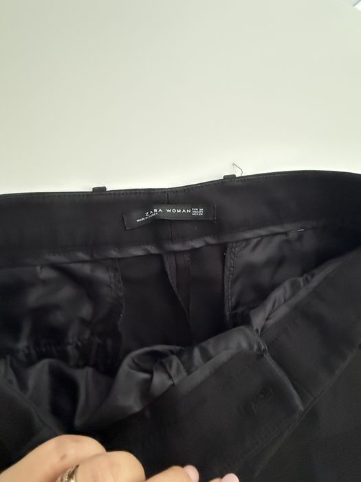 Pantaloni dama Zara