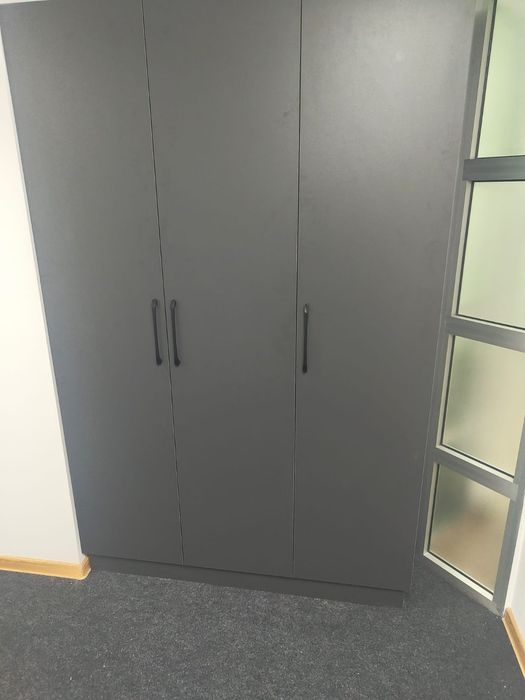 Продам шкаф почти новый