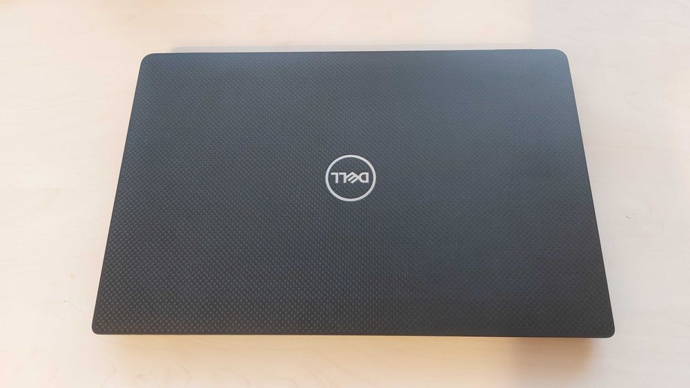 Dell 7410 2TB HDD, i5-10310U, 16GB RAM, Нова батерия