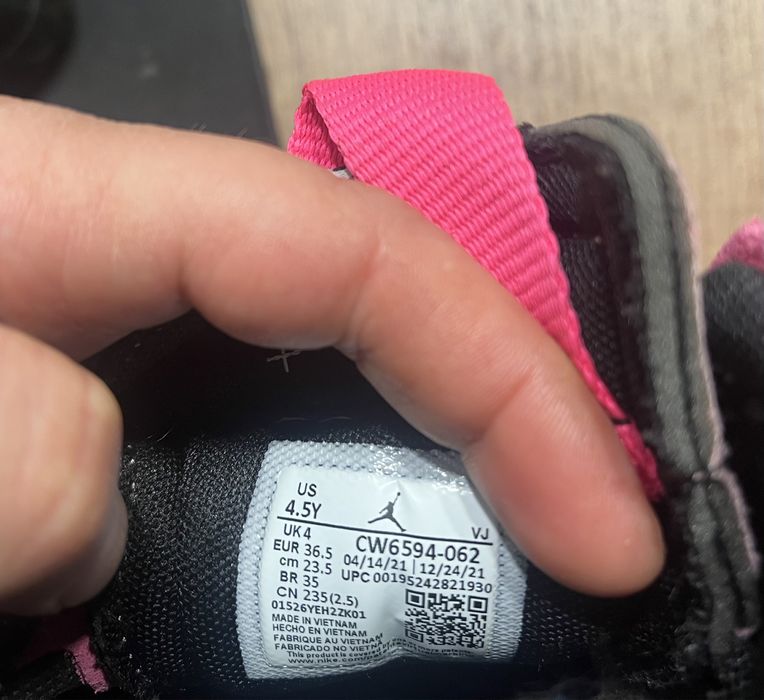 ОРИГИНАЛНИ *** Nike AIr Jordan MA2  'Black Pinksicle'