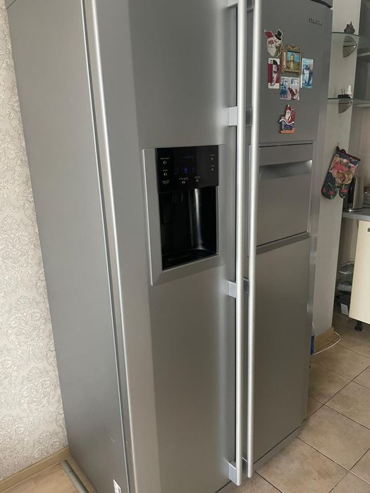 Продам холодильник