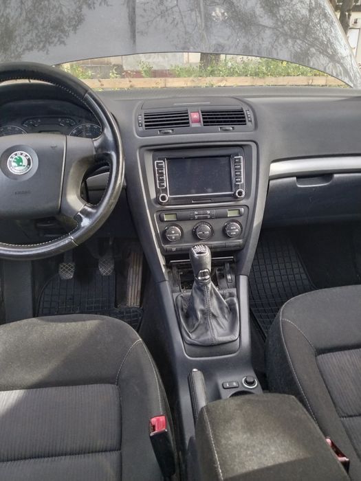 Продавам Автомобил