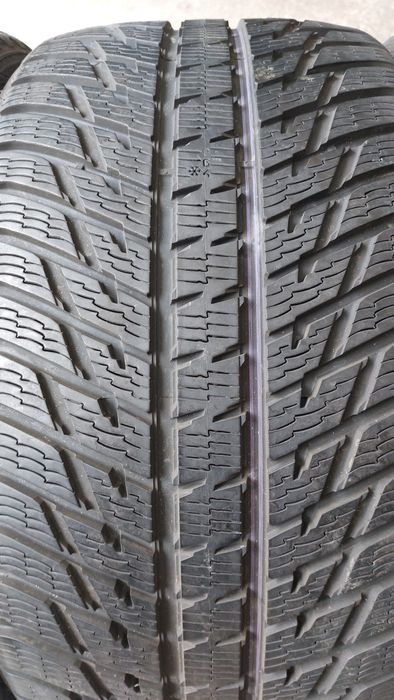 Зимни гуми 295/35/21 Nokian WR Suv3 2 броя