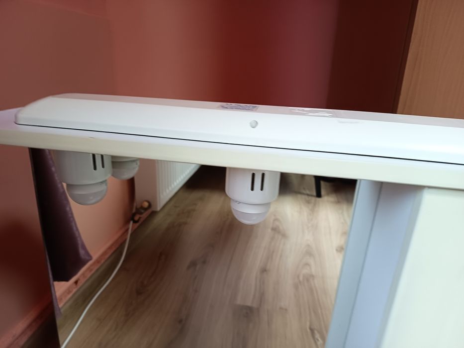 Vind dulăpior baie.