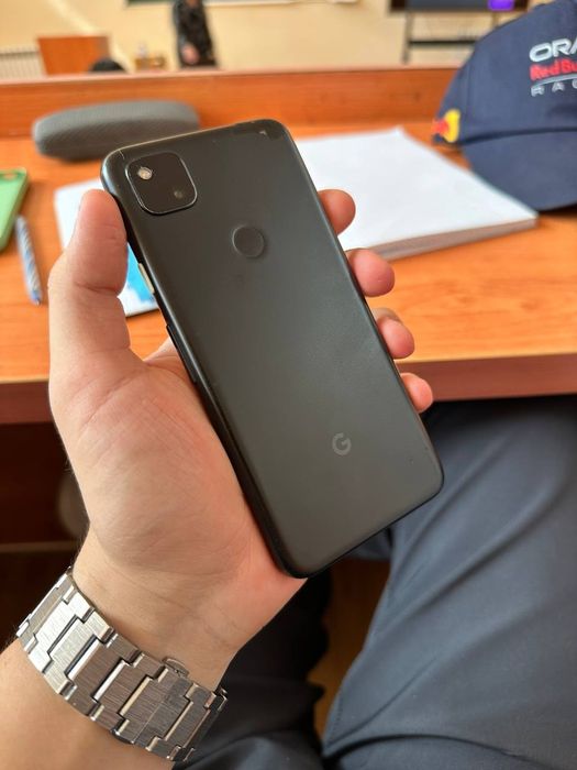 Google pixel 4a 6/128