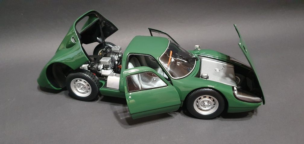 1:18 Porsche 904 GTS "Minichamps"