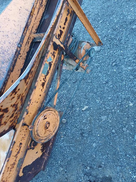 Banda transportoare porumb lungime de 8 m motor 220v