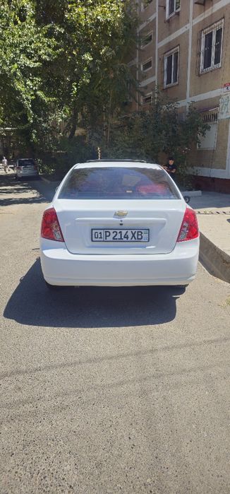 Chevrolet lasetti 1.8