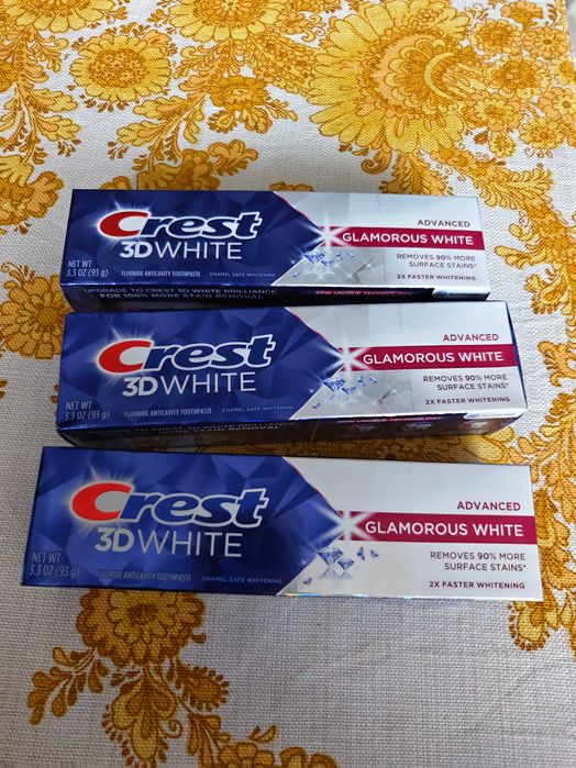 Pasta de dinti CREST 3D White Glamorous White