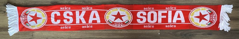 Стари двулицеви шалове на Цска