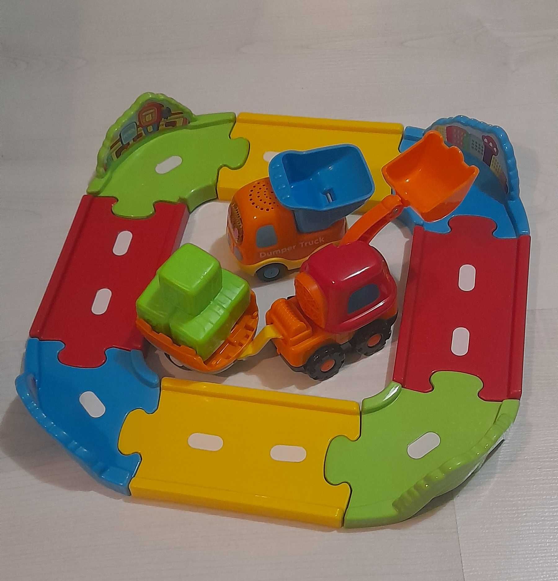 Vtech - Go! Go! Smart Wheels Airport и Car Wash Playset