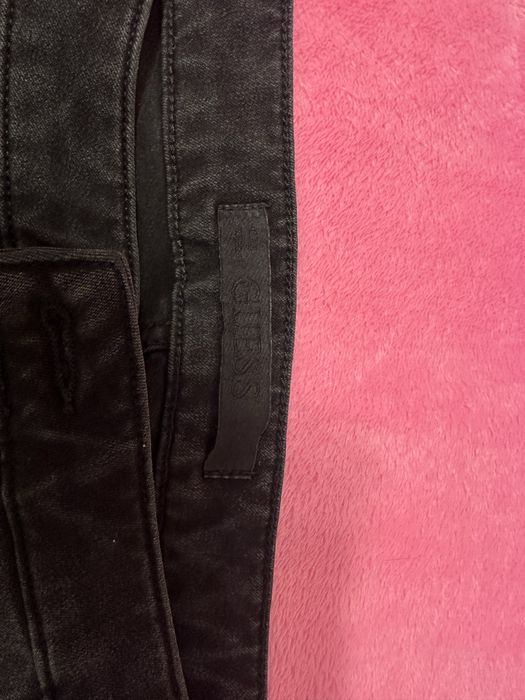 Blugi evazati  femei