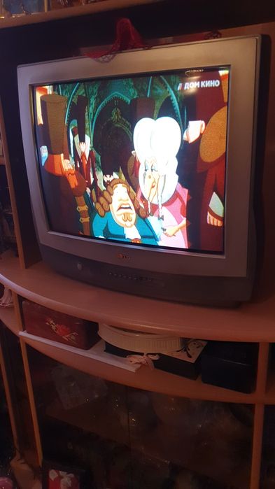 Телевизор хорошей марки