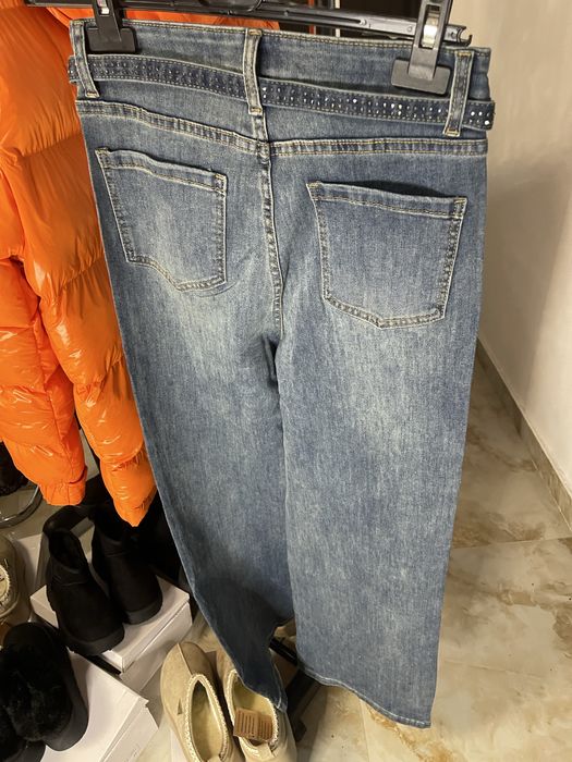 Blugi Albastri evazați cu pietre