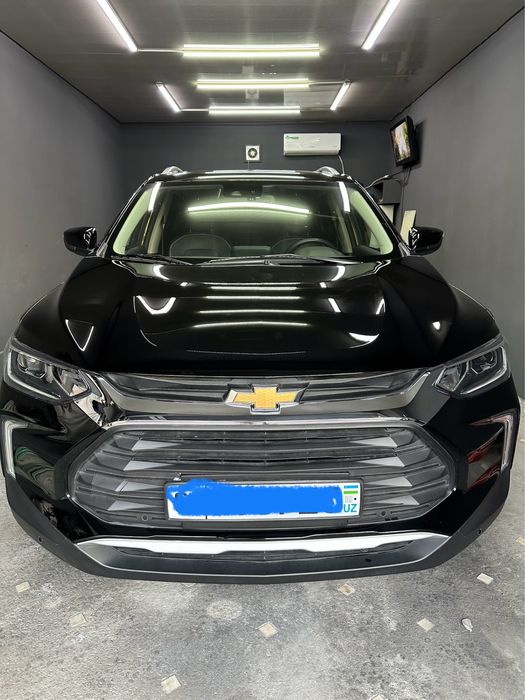 Tracker 2 Premier 2023 сотилади