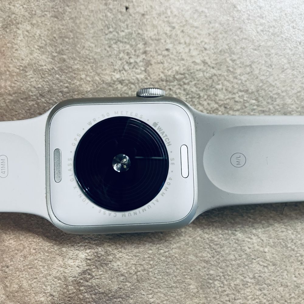 Apple Watch SE 2 v2
