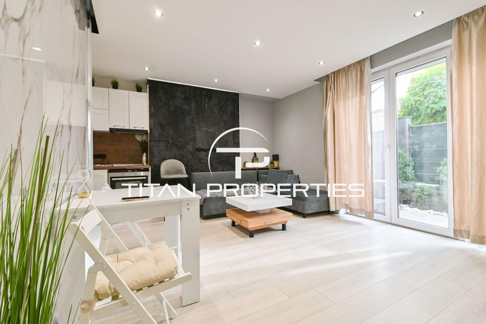 Продава се Двустаен апартамент в София, Кръстова вада - 74 кв.м за 4040 €/кв.м - Снимка #1