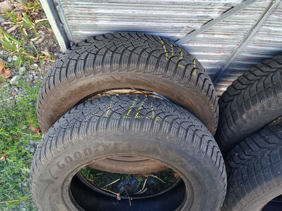 Зимни Гуми 195 65 R15 2бр. Michelin и 2бр Good Year