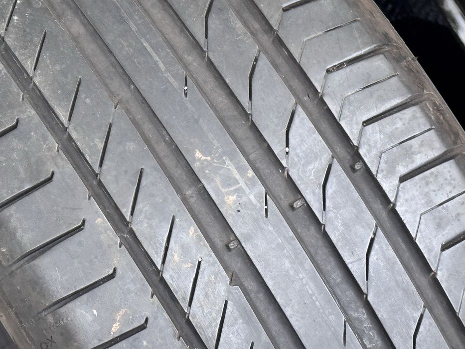 235/50/R19 Continental SportContact5 dot2718 4-5mm