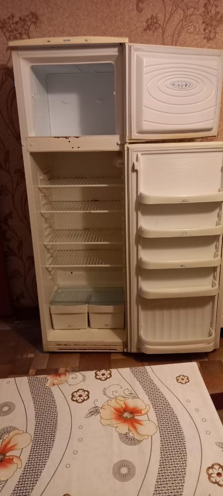 Продается холодильник