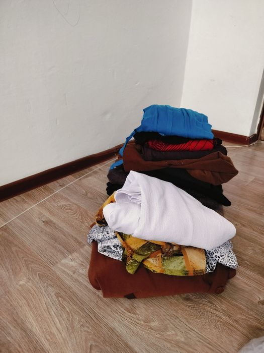 Отдам пакет за 1000 тенге