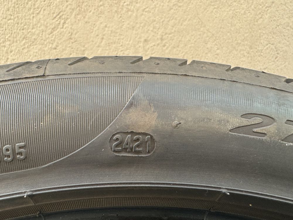 Автомобилни гуми 275 40 22 PIRELLI