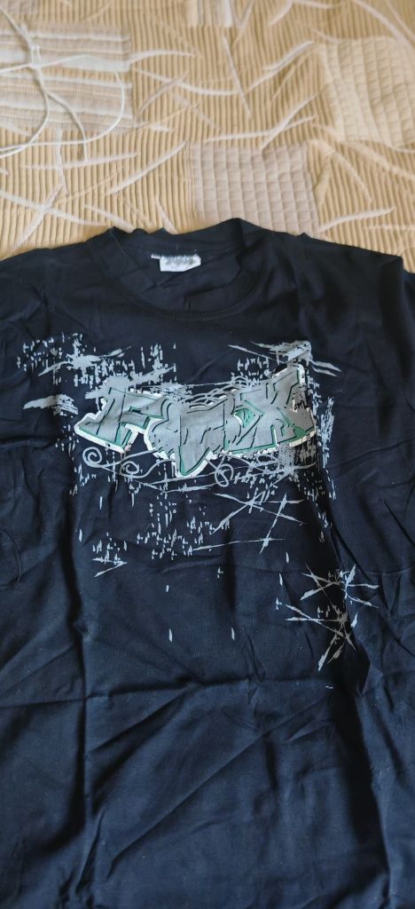 Тениски на марката Billabong