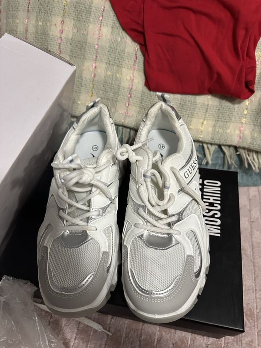 Маратонки GUESS дамски