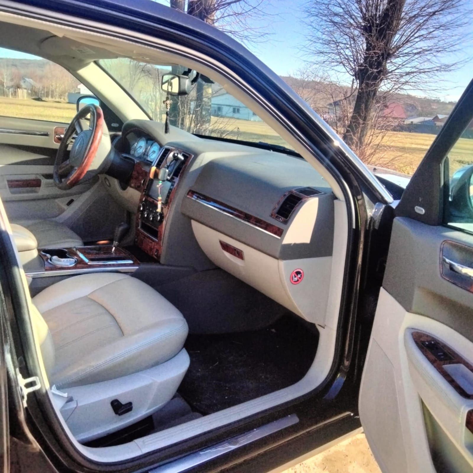 Se vinde Chrysler c300 2008