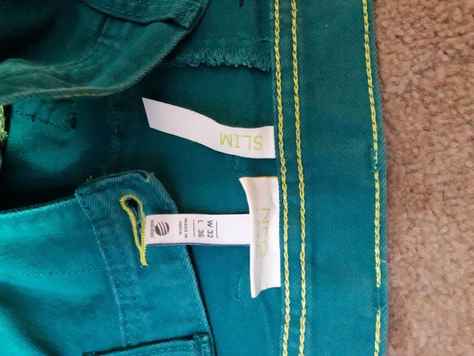 Blugi slim fit adidas verzi.!