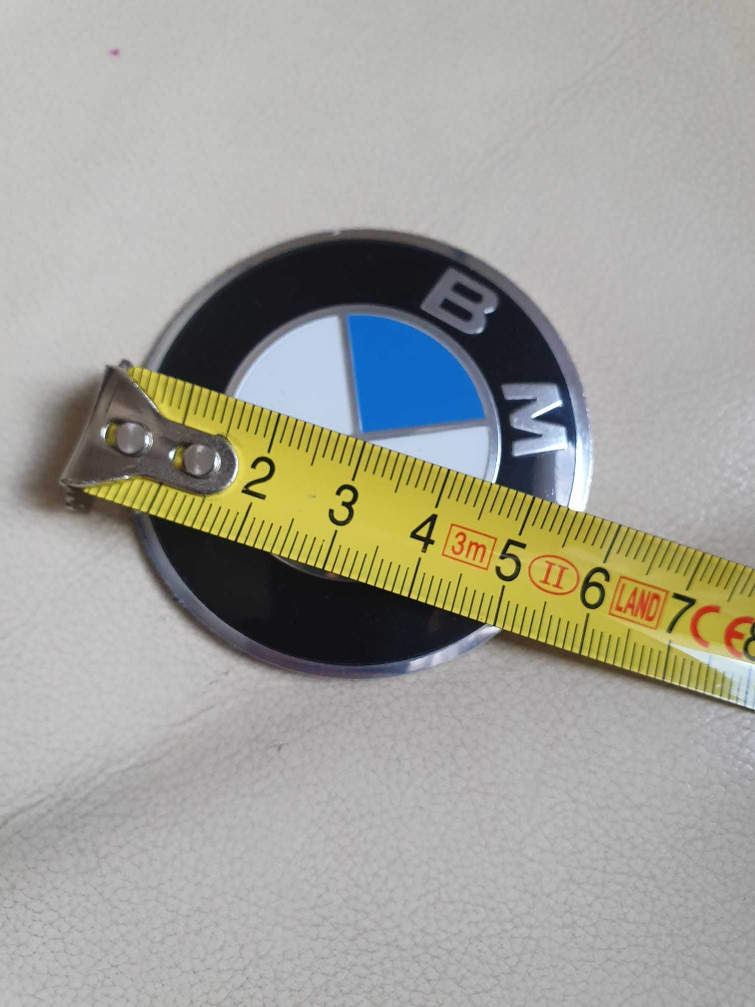 Set Stickere 56mm model BMW pentru capota fata și spate