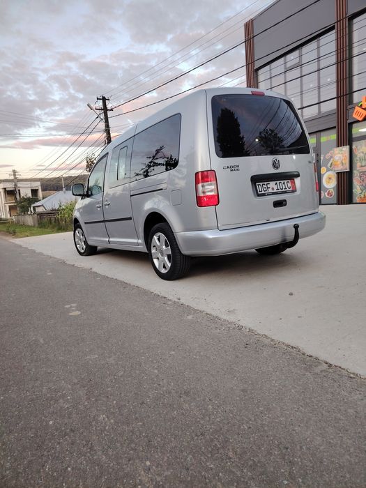 VW caddy maxi 7 locuri