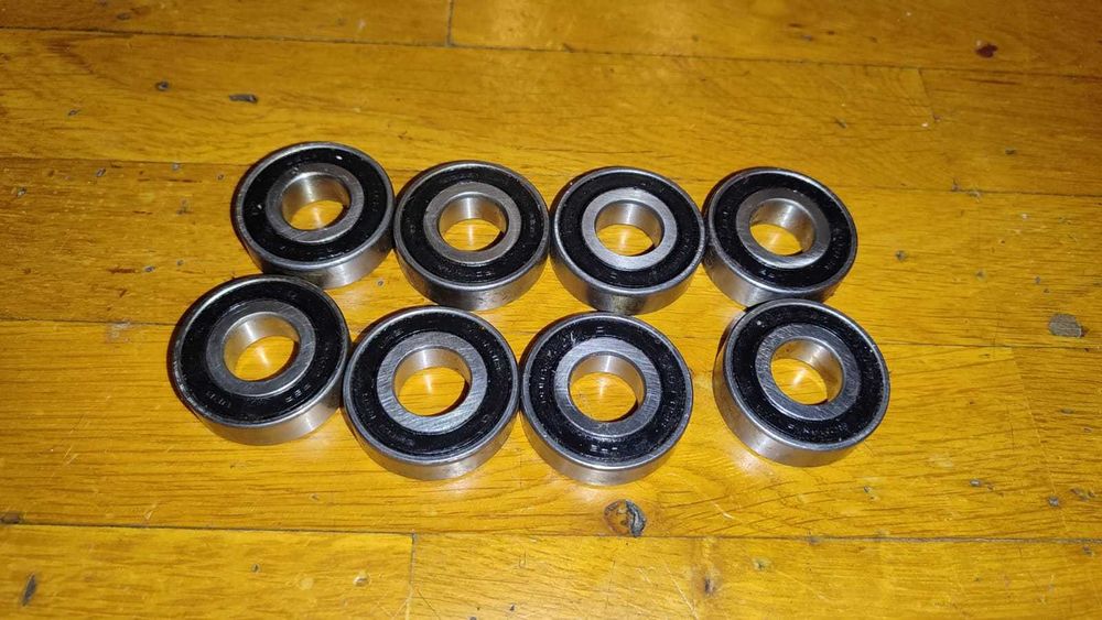 Rulmenți noi 6203 RSR