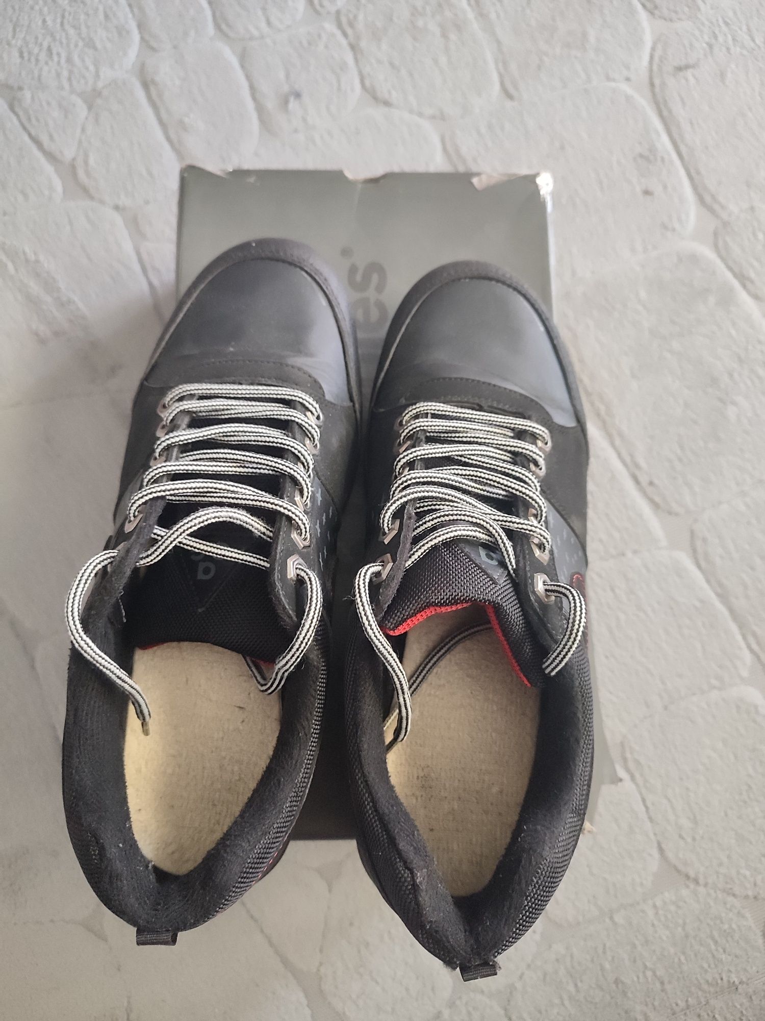 Мъжки маратонки Nike 43 Номер