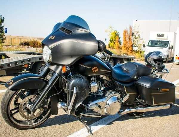 Harley Davidson Strret Glide Special FLHXS-2016