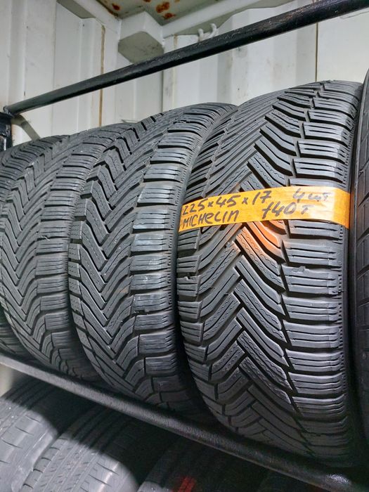 Продам резину 225/45/17 4шт.MICHELIN.140000тг.