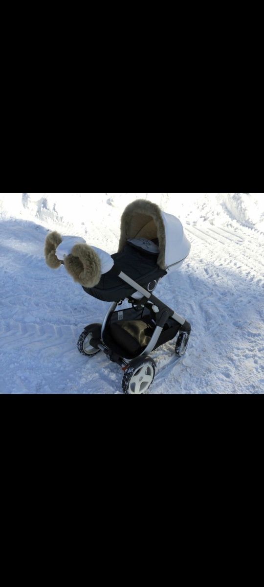 Stokke Crusi  с летен и зимен сет и борд за второ дете