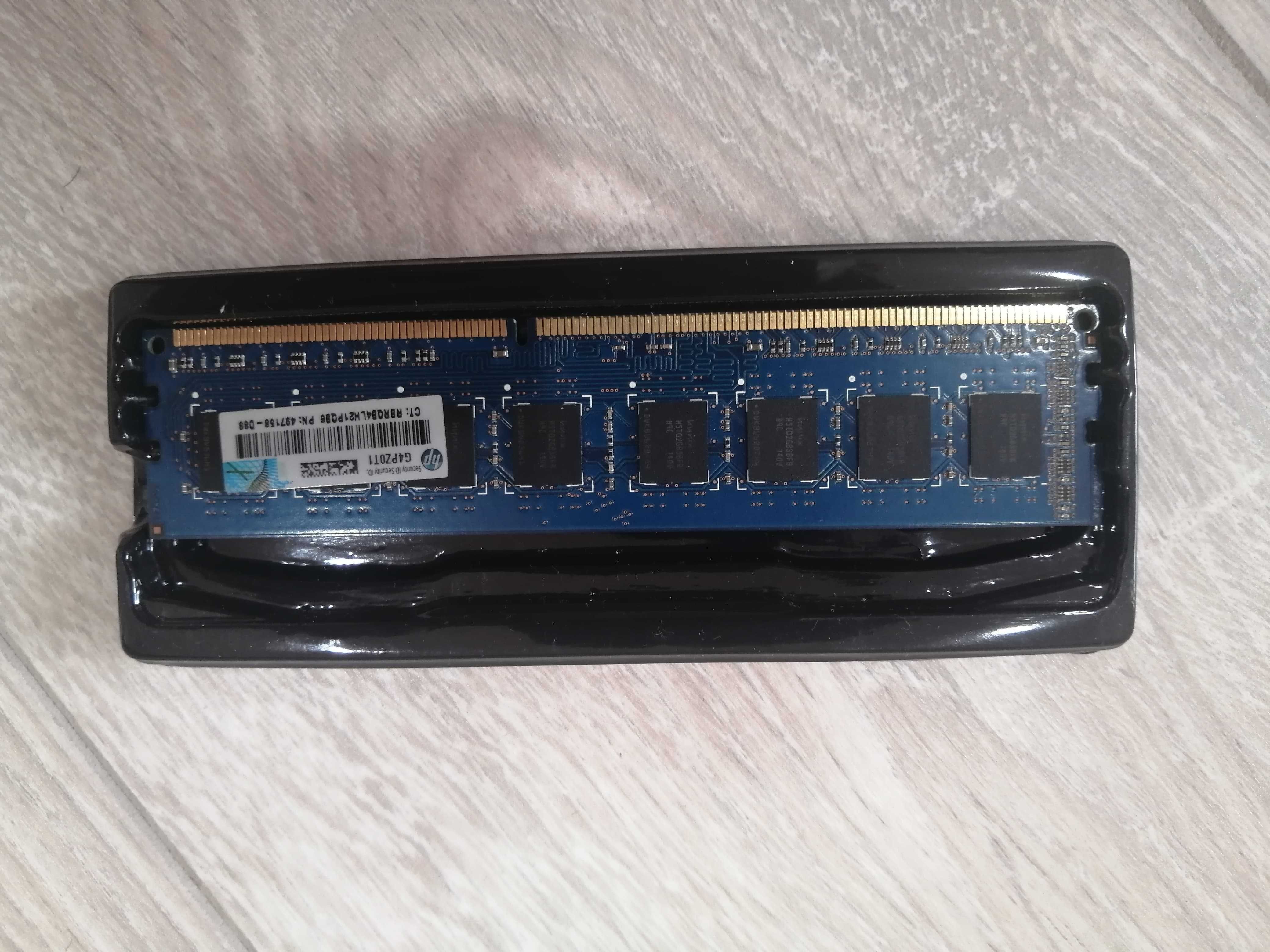 Оперативная память Hynix DDR3 4GB PC3-10600U, БУ.    Kingston DDR3 2GB
