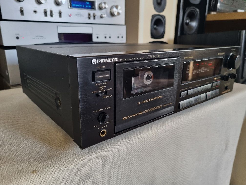 Deck Pioneer CT-S610. 3 Head, Dolby B,C,HX Pro,Dual Capstan. Impecabil