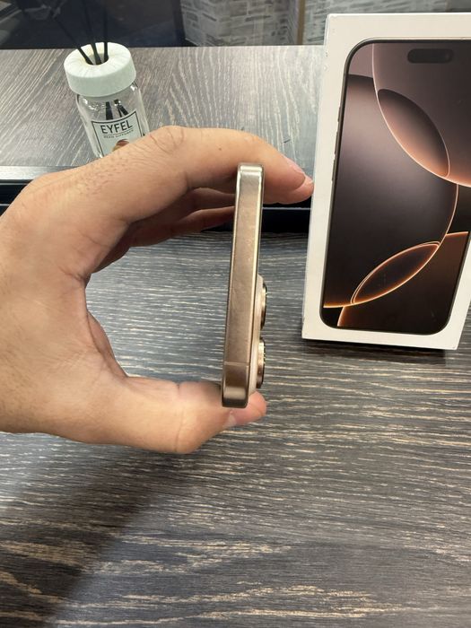 MrsAmanet: iphone 16 pro max 1TB